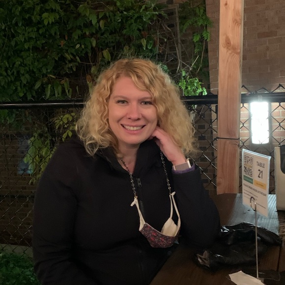 hilarygrabner